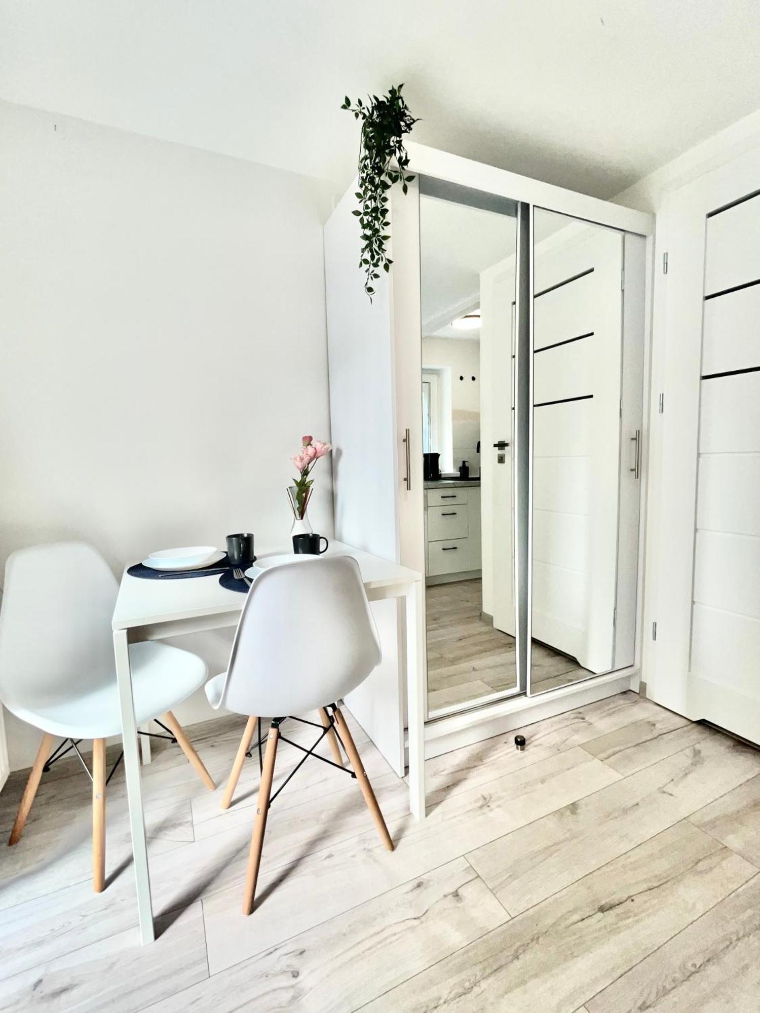 Apartament Goplanska Free Parking Self Check-In 24H Posen Exterior foto